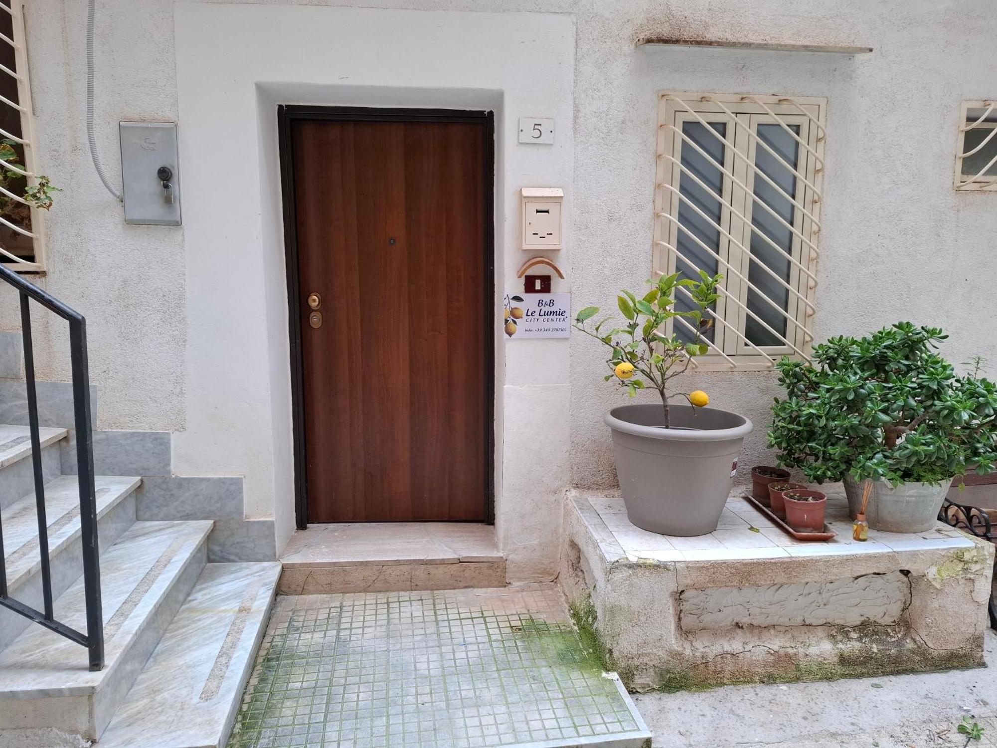 B&B Le Lumie "Il Cortiletto Del Centro" Agrigento Exterior photo
