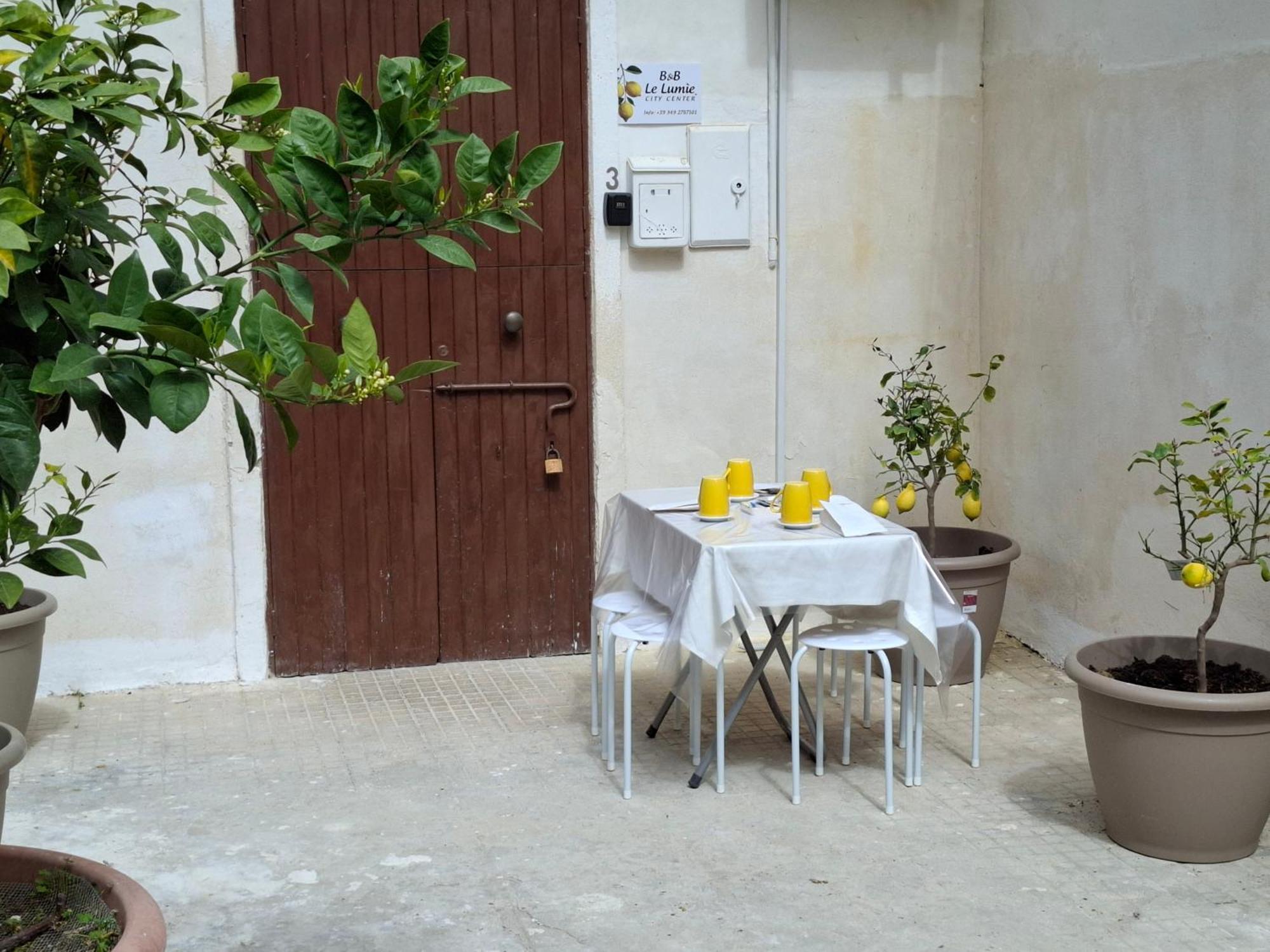 B&B Le Lumie "Il Cortiletto Del Centro" Agrigento Exterior photo
