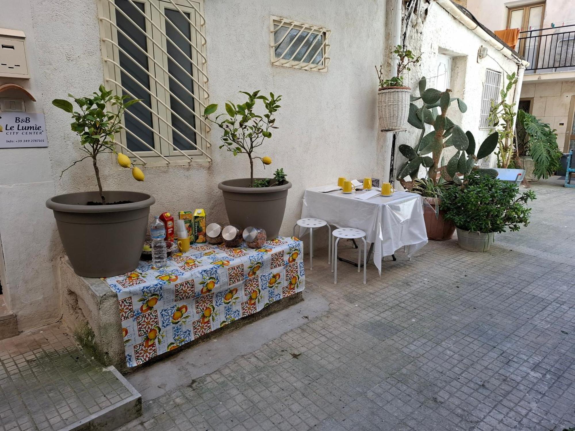 B&B Le Lumie "Il Cortiletto Del Centro" Agrigento Exterior photo