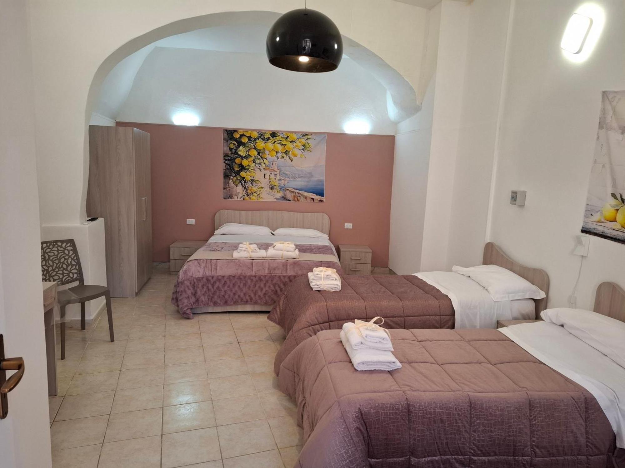 B&B Le Lumie "Il Cortiletto Del Centro" Agrigento Exterior photo